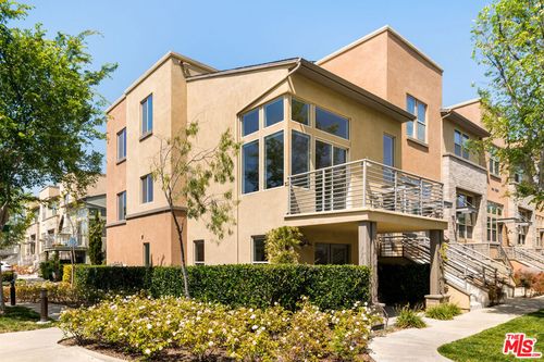 101-5449 The Strand, Manhattan Beach, CA, 90266-6524 | Card Image