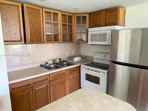 217-217 Suffolk F, Boca Raton, FL, 33434-4912 | Card Image