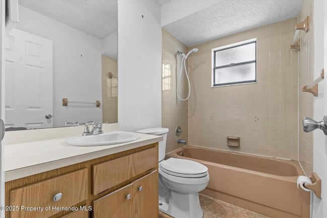 2450 Ambassador Ave, House other with 2 bedrooms, 2 bathrooms and null parking in SPRING HILL FL | Image 23