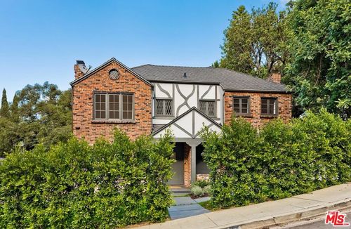 3486 Oak Glen Dr, Los Angeles, CA, 90068-1314 | Card Image