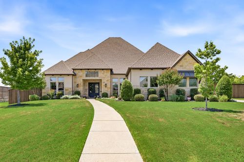 1040 Falcon Nest Dr, Kennedale, TX, 76060-6469 | Card Image