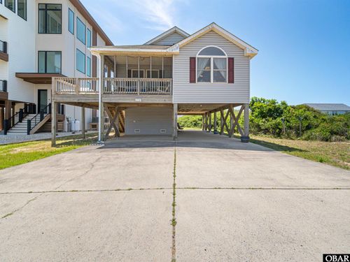213 E Aycock St, Kill Devil Hills, NC, 27948-8339 | Card Image