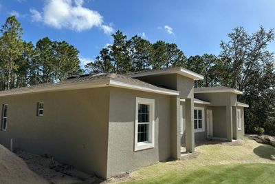 6223 Sw 136 Th Pl, Home with 6 bedrooms, 4 bathrooms and null parking in Ocala FL | Image 2