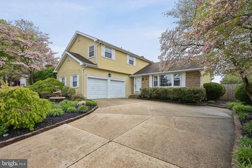 790 Carteret Ct, MOUNT LAUREL, NJ, 08054-3205 | Card Image