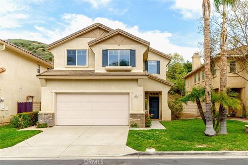 570 Shadow Ln, Simi Valley, CA, 93065-7380 | Card Image