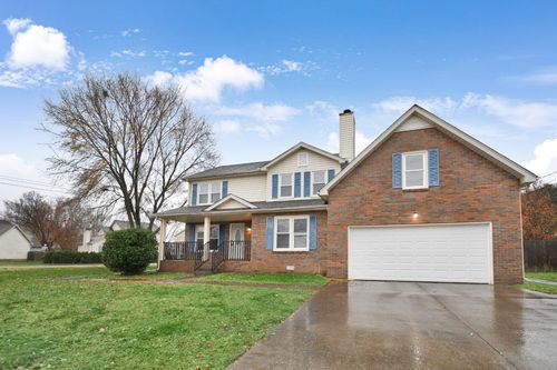 912 Tudor Ln, Clarksville, TN, 37042-4738 | Card Image