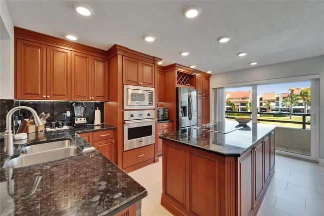 APT-102 - 126 1 St St E, Condo with 3 bedrooms, 4 bathrooms and null parking in TIERRA VERDE FL | Image 13
