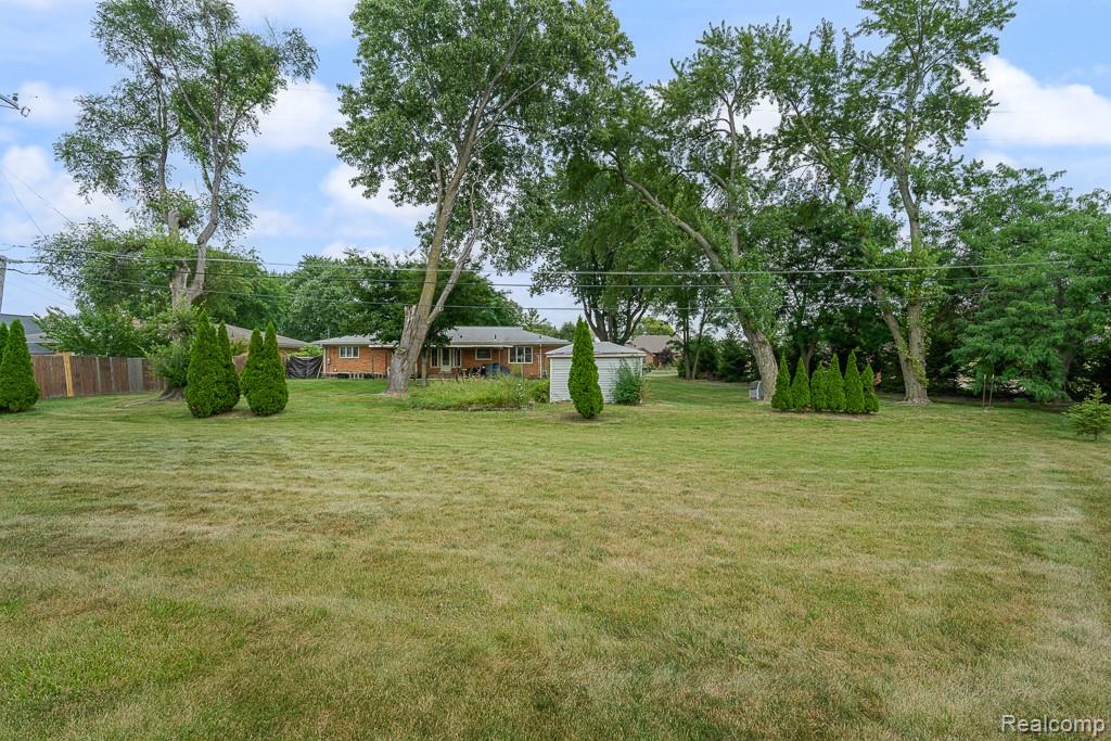 Residential in Sterling Heights 3