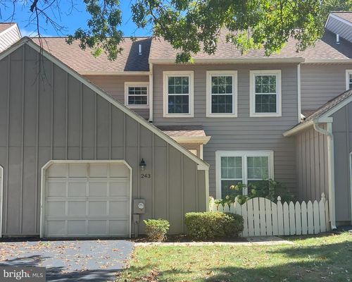 243 Copper Beech Dr, BLUE BELL, PA, 19422-2809 | Card Image