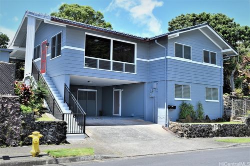 172 Puiwa Rd, Honolulu, HI, 96817-1182 | Card Image