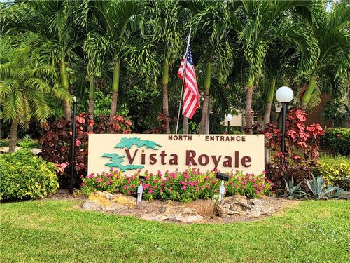 apt-204-101 Spring Lake Dr, VERO BEACH, FL, 32962-3049 | Card Image