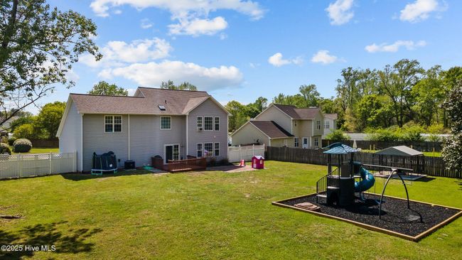 206 Yearling Loop, House other with 3 bedrooms, 3 bathrooms and 2 parking in Jacksonville NC | Image 45