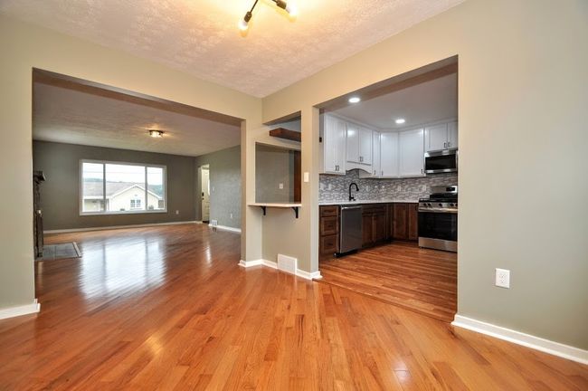 414 Grandview Ave, House other with 4 bedrooms, 2 bathrooms and 4 parking in Monongahela PA | Image 12