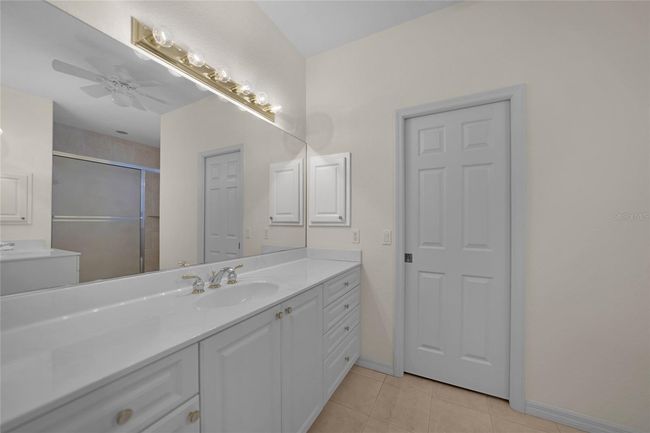 PRIMARY BATHROOM DOUBLE VANITIES-WALK IN SHOWER | Image 29