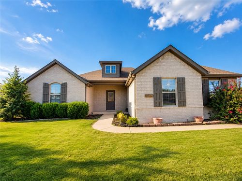 1500 Aniston Rd, Centerton, AR, 72719-6004 | Card Image