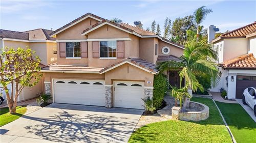 29 Marseille Way, Lake Forest, CA, 92610-1911 | Card Image