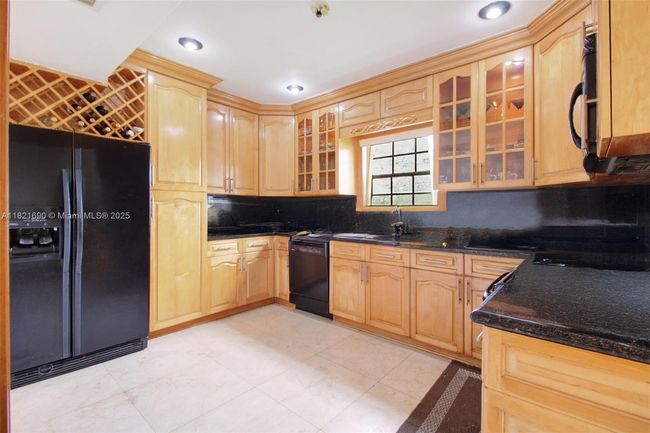 5959 Sw 16 Th Ter, House other with 3 bedrooms, 2 bathrooms and null parking in Miami FL | Image 13