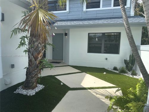 0-9871 Nw 52nd Ln, Doral, FL, 33178-2604 | Card Image