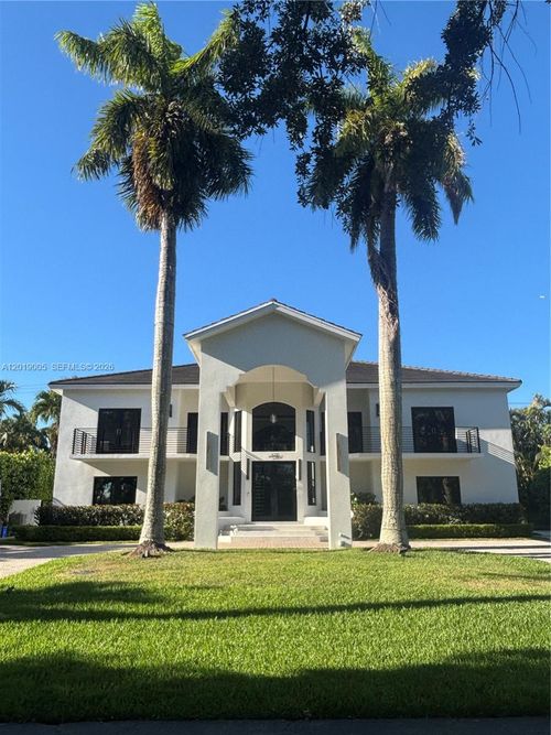 6220 Sw 144th St, Coral Gables, FL, 33158-1827 | Card Image