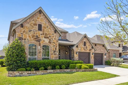 748 Sandbox Dr, Aubrey, TX, 76227-1502 | Card Image