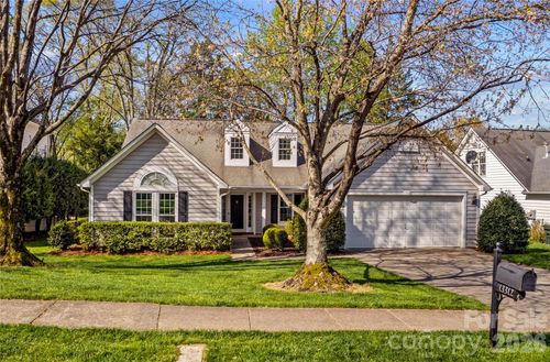 13312 Fremington Rd, Huntersville, NC, 28078-5735 | Card Image