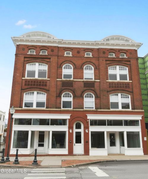 41 South St, Glens Falls, NY, 12801-3503 | Card Image