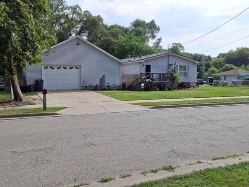 931 W Barney Avenue, Muskegon, MI, 49441 | Card Image