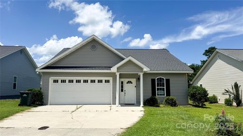 1809 Samantha Pl, Laurinburg, NC, 28352-5310 | Card Image