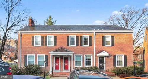 b-4885 28th St S, ARLINGTON, VA, 22206-1365 | Card Image