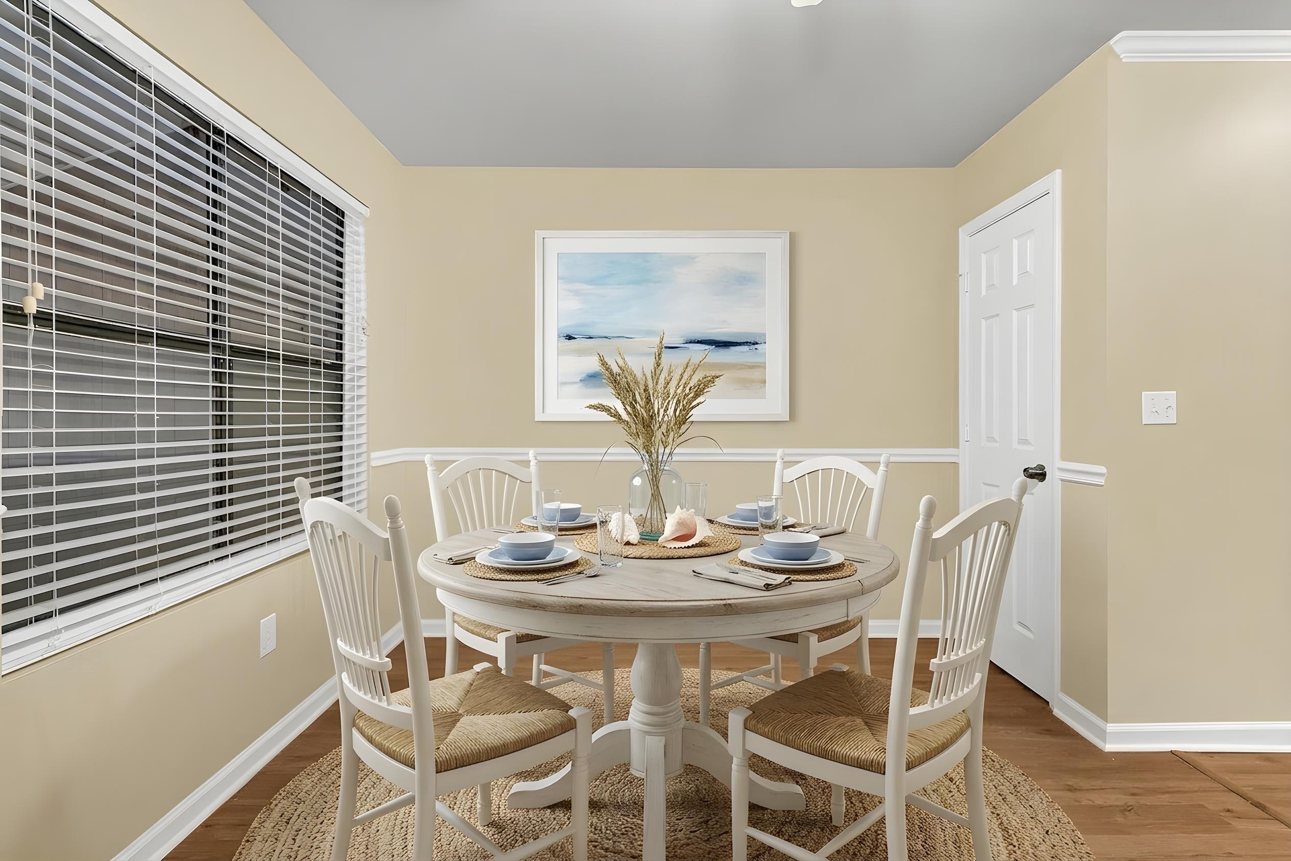 Residential in North Charleston