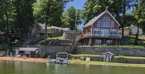 275 St Marys Lake Rd, Battle Creek, MI, 49017-9710 | Card Image