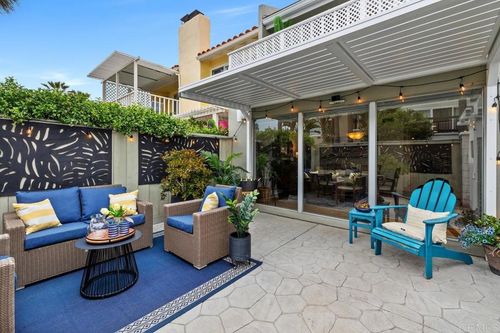 69 Half Moon Bnd, Coronado, CA, 92118-3231 | Card Image