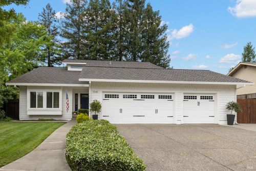 1041 Banbury Court, Napa, CA, 94558 | Card Image
