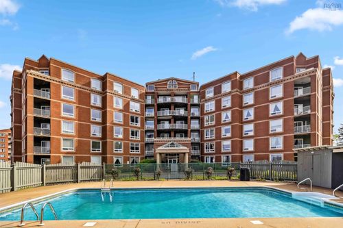 102-10 Regency Park Dr, Halifax, NS, B3S1P2 | Card Image