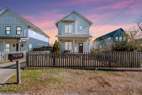 1914 Owen St, Nashville, TN, 37208-1558 | Card Image