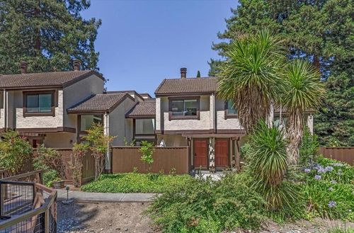 1525 Tyler Park Way, Mountain View, CA, 94040-3797 | Card Image