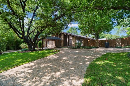7608 Royal Pl, Dallas, TX, 75230-3622 | Card Image