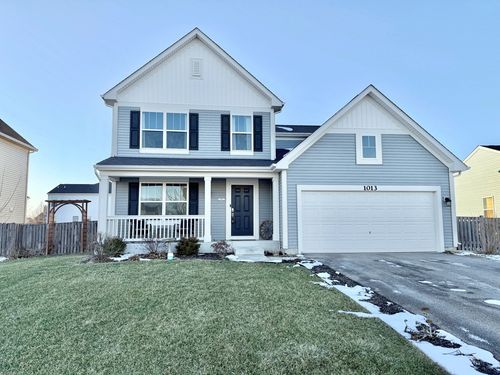 1013 Daniel St, Plano, IL, 60545-5107 | Card Image