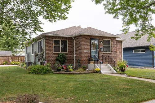 2101 Green Bay Street, La Crosse, WI, 54601 | Card Image