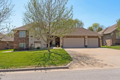 1545 N Oakfair Pl, Springfield, MO, 65802-7533 | Card Image