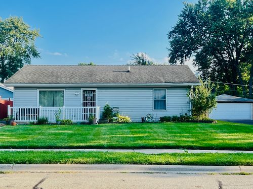 1820 Burry Circle Dr, Crest Hill, IL, 60403-2002 | Card Image