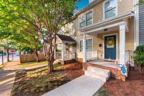 1077 Park Ave, Chattanooga, TN, 37403-3023 | Card Image
