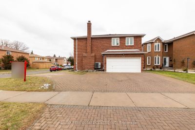 76 Torrance Woods, House other with 4 bedrooms, 5 bathrooms and 9 parking in Brampton ON | Image 1