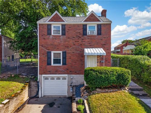 1591 Greencrest Dr, Brookline, PA, 15226-1919 | Card Image