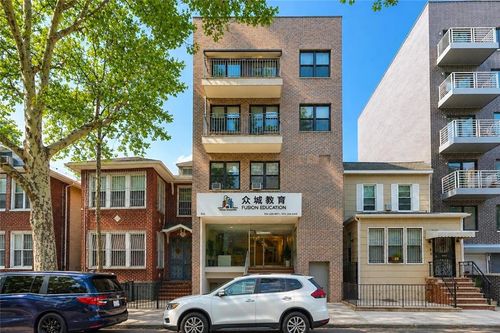 2b-935 57th Avenue, Brooklyn, NY, 11219 | Card Image