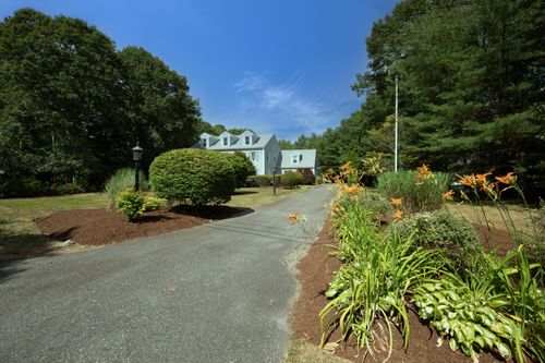 174 Little River Rd, Cotuit, MA, 02635-2805 | Card Image