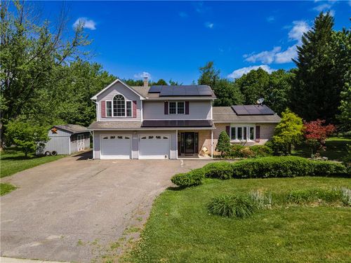 2153 Valley View Dr S, Saylorsburg, PA, 18353-8359 | Card Image