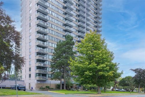 303-647 Michigan St, Victoria, BC, V8V1S9 | Card Image