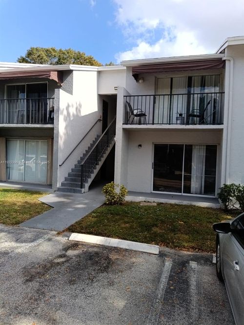 apt-k-1200 Lake Victoria Dr, West Palm Beach, FL, 33411-9348 | Card Image