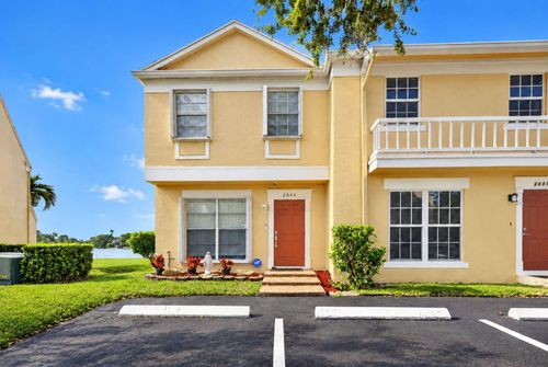 2844-2844 S Edgehill Ln, Hollywood, FL, 33026-3769 | Card Image